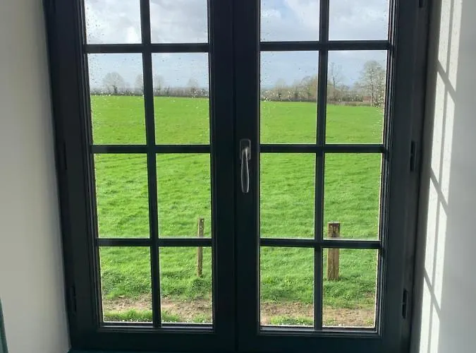 Château De Franquetot&d Day Collins Museum