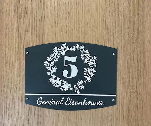 Quarto em Acomodações Particulares Château De Franquetot&d Day Collins Museum *