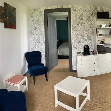 Chateau De Franquetot & D Day Collins Museum Проживание в семье *