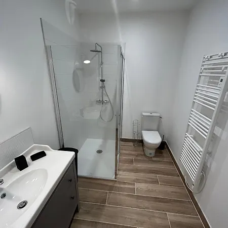 Проживание в семье Chateau De Franquetot & D Day Collins Museum *