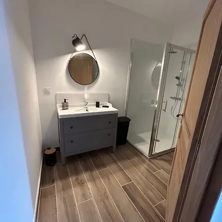 Проживание в семье Chateau De Franquetot & D Day Collins Museum Сент-Мер-Эглиз