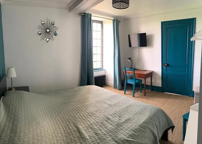 Quarto em Acomodações Particulares Château De Franquetot&d Day Collins Museum *