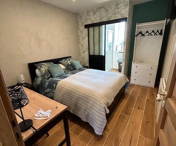 Chateau De Franquetot & D Day Collins Museum