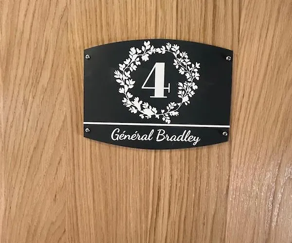 Homestay szállás Chateau De Franquetot & D Day Collins Museum *