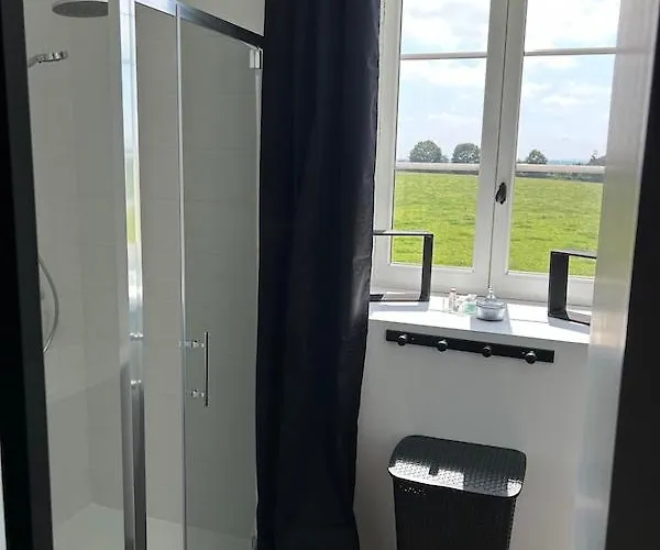 Quarto em Acomodações Particulares Château De Franquetot&d Day Collins Museum *