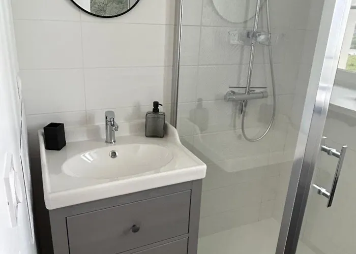 Château De Franquetot&d Day Collins Museum Sainte-Mère-Église