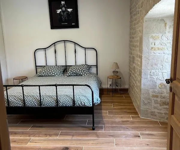 Chateau De Franquetot & D Day Collins Museum Homestay szállás *